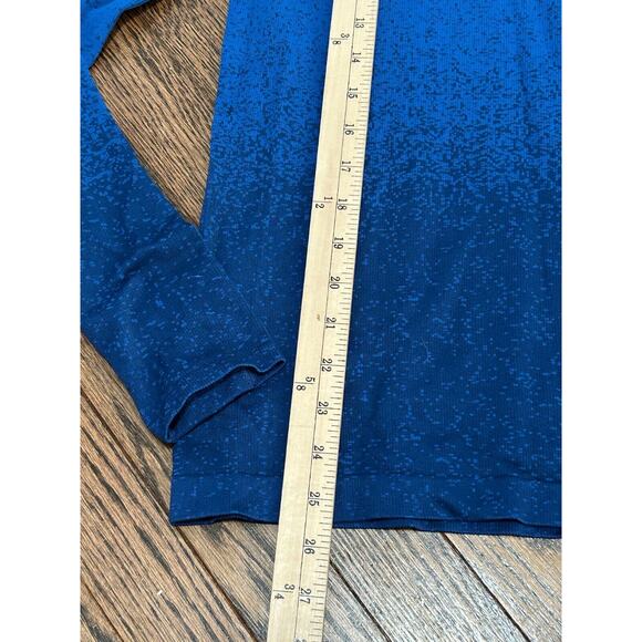 Athleta Womens Flurry Base Layer Ombre Turtleneck Long Sleeve Blue Top Size L - Picture 6 of 7